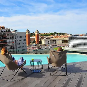 Szálloda B, Barcelona