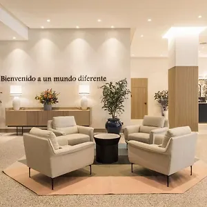 מלון Ilunion Les Corts, ברצלונה